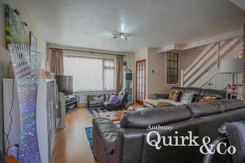 3 bedroom terraced house for sale, Norfolk Close, Canvey Island, SS8