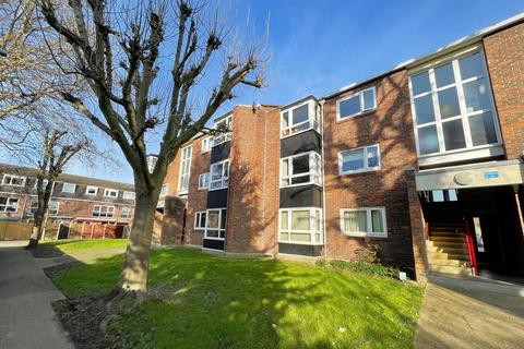 1 bedroom flat for sale, Sheldrick Close, Colliers Wood SW19