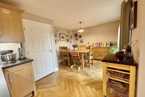 7 Summit House Close, Woodcote, Reading, RG8 0QZ