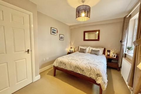 7 Summit House Close, Woodcote, Reading, RG8 0QZ
