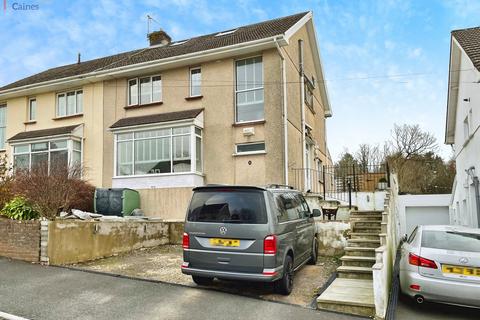 4 bedroom semi-detached house for sale, St. Georges Avenue, Bridgend, Bridgend County. CF31 1RS