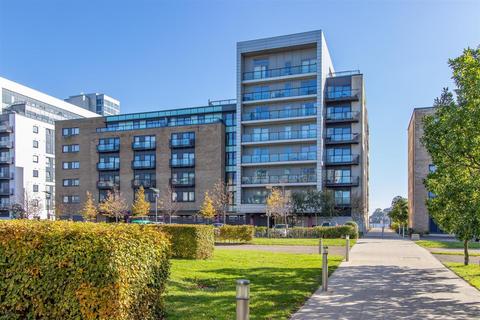 Apartment - Ferry Court, Cardiff CF11