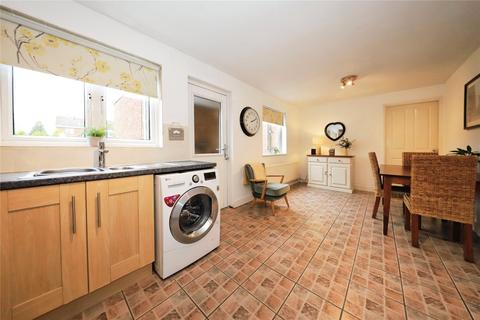 2 Bridgefoot Walk, Pendeford, Wolverhampton, WV8 1XT