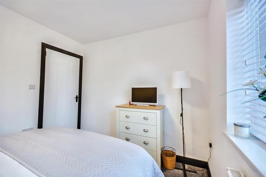 Bedroom 2 2.jpeg