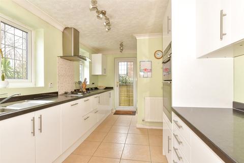 4 bedroom detached house for sale, Keefe Close, Bluebell Hill Village, Chatham, Kent