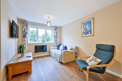 1 bedroom flat to rent, Armoury Road, Deptford, London, SE8