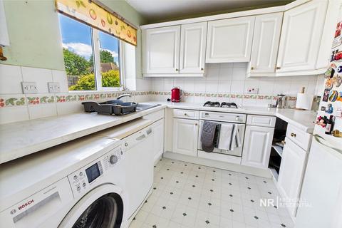 14 Arnold Drive, Chessington, KT9 2GD