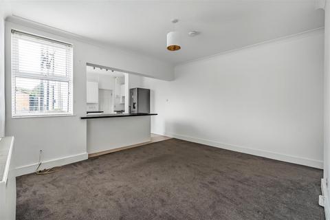 1 bedroom apartment for sale, THE STREET, ASHTEAD, KT21