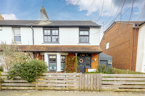 3 bedroom end of terrace house for sale, Herschell Road, Leigh-on-sea, SS9