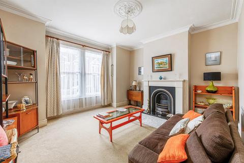 24 Lawrence Road, London, W5 4XH