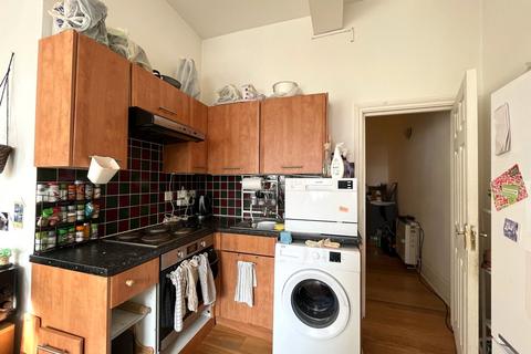 1 bedroom ground floor flat to rent, Harrison Bell House 2a Oak Crescent, London E16