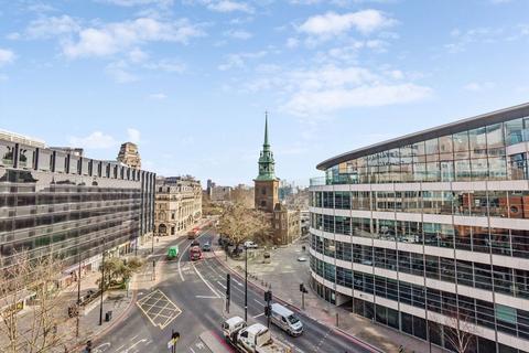 2 bedroom flat to rent, Great Tower Street, London EC3R