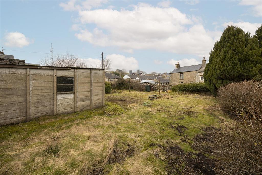 Divorced Garden &amp; Parking