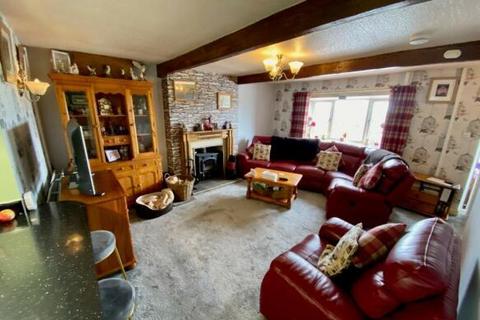 3 bedroom cottage for sale, Sunny Dale, Bradford BD13