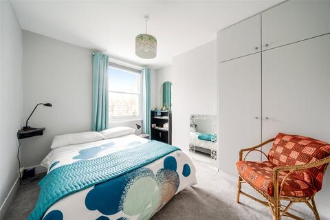 46 Furzefield Road, London, SE3 8TX