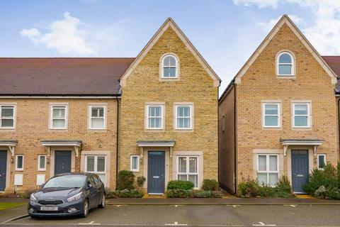 3 bedroom semi-detached house for sale, Bicester,  Oxfordshire,  OX26