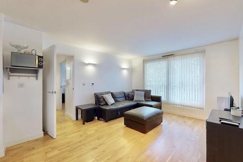 1 bedroom apartment for sale, Sudbury Heights Avenue, Greenford, UB6