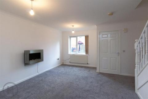 3 bedroom terraced house to rent, Rainbow Drive, Atherton