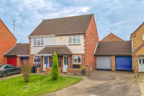 2 bedroom semi-detached house for sale, Exbury Way, Nuneaton, CV11 4RY