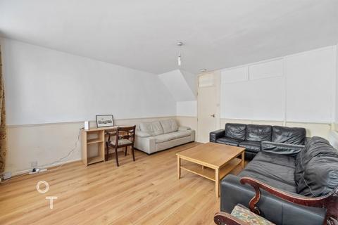 3 bedroom flat to rent, Kiln Place, NW5