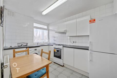 3 bedroom flat to rent, Kiln Place, NW5