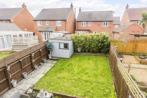 3 bedroom semi-detached house for sale, Daisy Close, Lutterworth