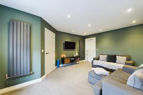 13 Grass Valley Park, Bodmin, PL31 1DN