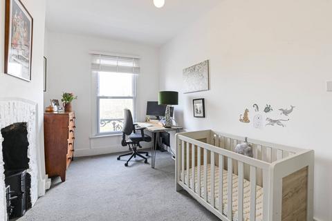 2 bedroom flat for sale, Brixton Road, Stockwell, SW9