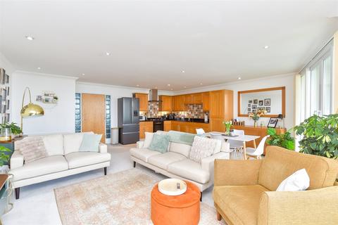 2 bedroom apartment for sale, The Reach, Shanklin PO37