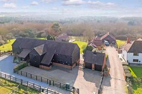 4 bedroom barn conversion for sale, Pages Lane, Harold Wood