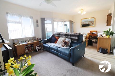 2 bedroom flat for sale - Albert Road, Belvedere, DA17
