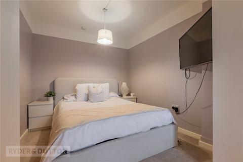 4 bedroom end of terrace house for sale, Heathmoor Park Road, Halifax, West Yorkshire, HX2