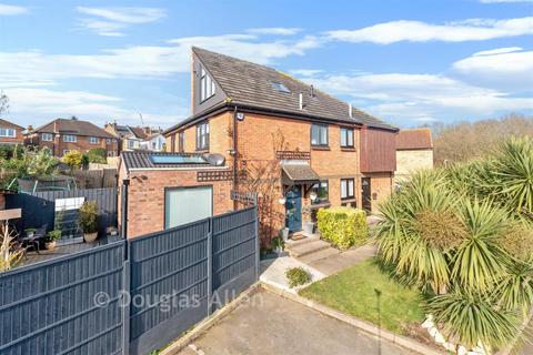 The Windsors, Buckhurst Hill, Essex