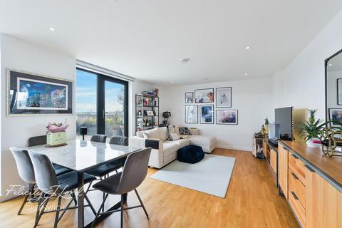 2 bedroom apartment for sale, Hawthorne Crescent, Greenwich, SE10
