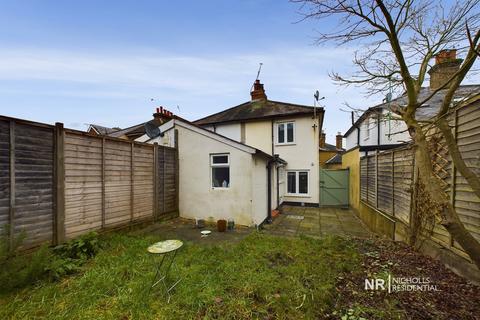 2 bedroom semi-detached house to rent, Pikes Hill, Epsom, Surrey. KT17