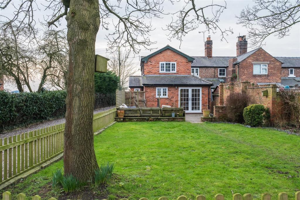 1 Parkfield House Cottages-079.jpg