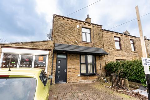 3 bedroom end of terrace house for sale, Soothill Lane, Soothill, WF17