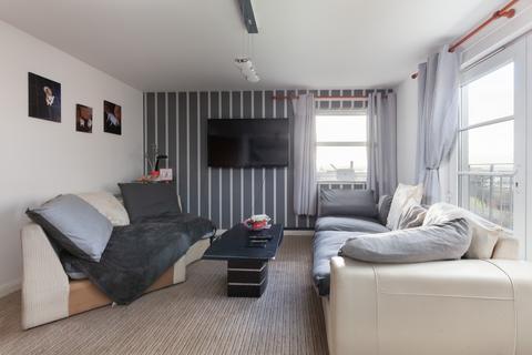 2 bedroom flat for sale, Hilton Wynd, Dunfermline KY11