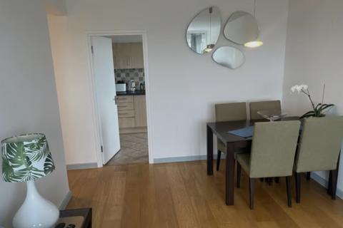 2 bedroom flat to rent, Park South, Austin Road, London, SW11