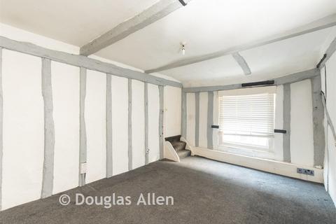 2 bedroom ground floor maisonette for sale, Sun Street, Waltham Abbey EN9