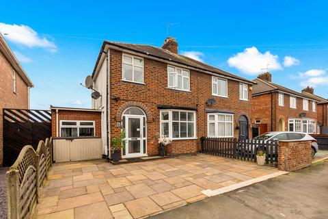 4 bedroom semi-detached house for sale, Park Drive, Leicester Forest East