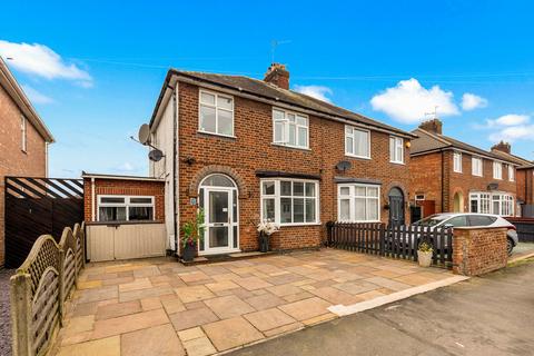 4 bedroom semi-detached house for sale, Park Drive, Leicester, LE3