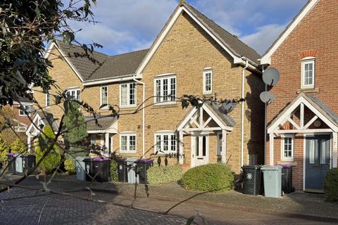 3 bedroom end of terrace house to rent, Carisbrooke Grove, Stamford