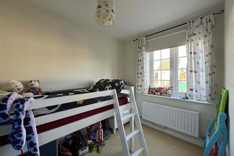 3 bedroom end of terrace house to rent, Carisbrooke Grove, Stamford