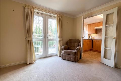 1 bedroom apartment for sale, Warburton Court, High Street, Uppermill, Saddleworth, OL3