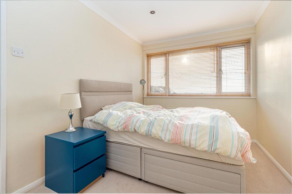 Bedroom-3-2.jpg