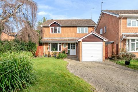 4 bedroom detached house for sale, Calshot Drive, Chandlers Ford