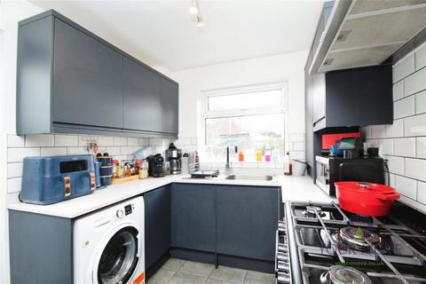18 Barr Crescent, Whitwick, Coalville, LE67 5FF