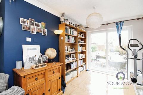 18 Barr Crescent, Whitwick, Coalville, LE67 5FF