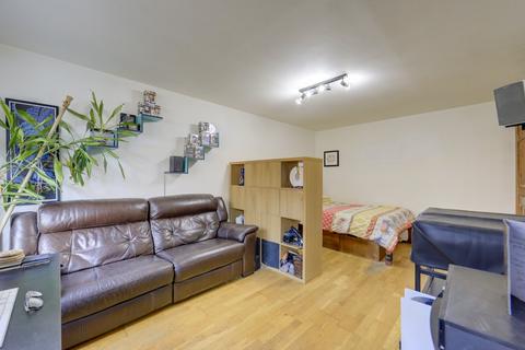 Studio for sale, Paxton Road, Forest Hill, London, SE23